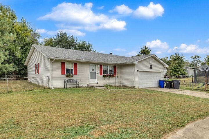 3405 Fontenac Court  Decatur IL 62521 photo