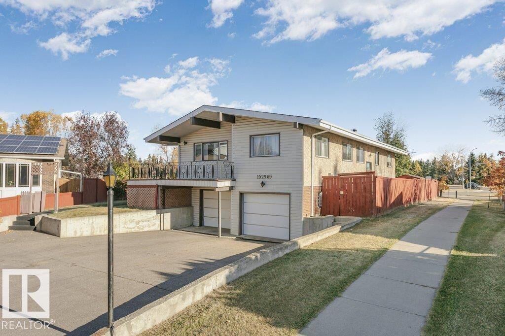 Property Photo: 1529 69 Street NW AB T6K 3S3