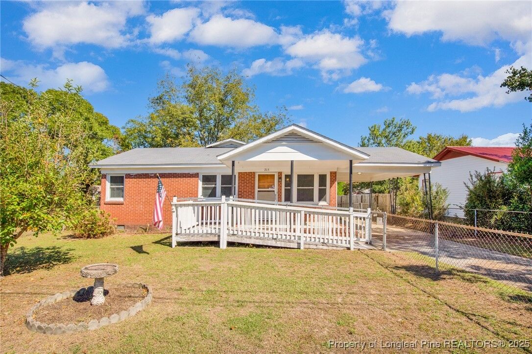 Property Photo: 215 S 7th Street NC 28390