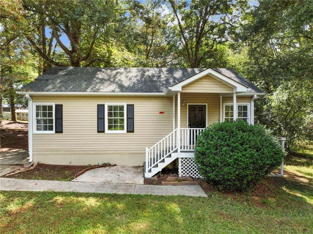 Property Photo: 360 Cook Drive GA 30601