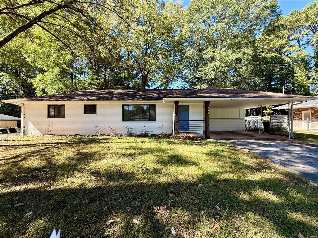Property Photo: 2581 Farley Street GA 30344