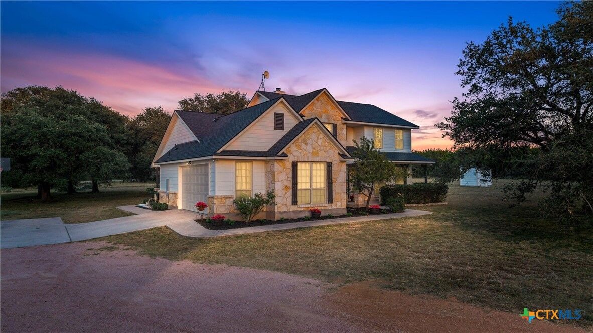 Property Photo: 13017 County Road 108 TX 76550