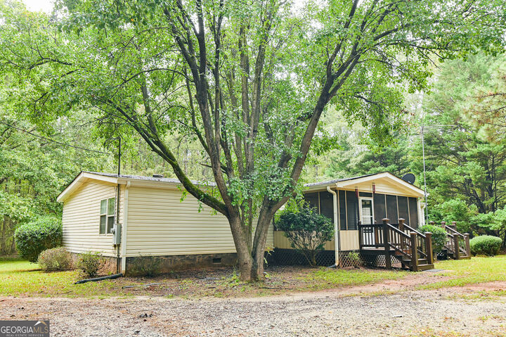 Property Photo: 1051 Long Wood Drive GA 30650