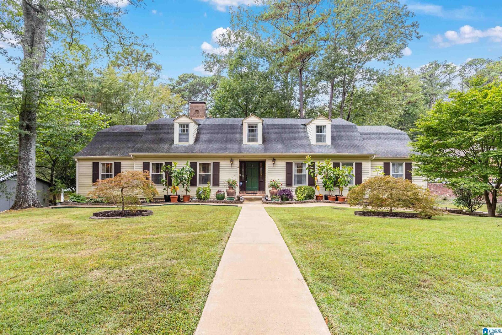 Property Photo: 4208 Wilderness Road AL 35213
