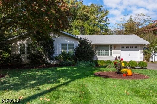 Property Photo: 9 Roseland Ave NJ 07068