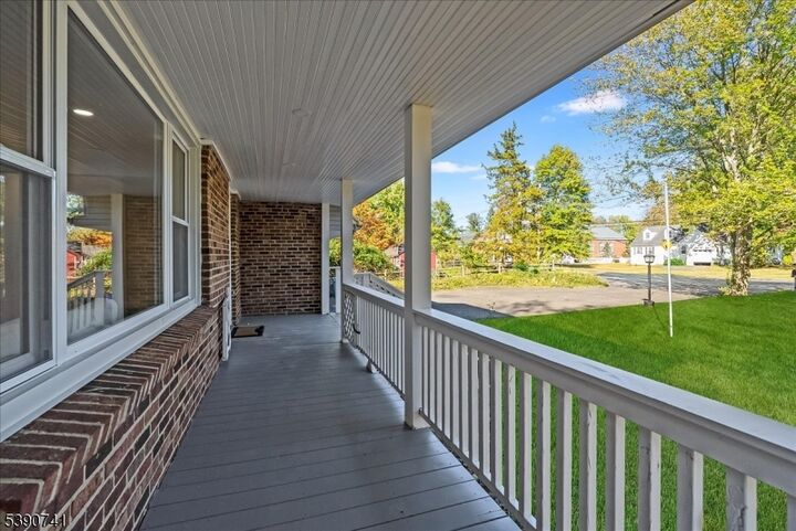 Property Photo: 91 Hillcrest Rd NJ 07059