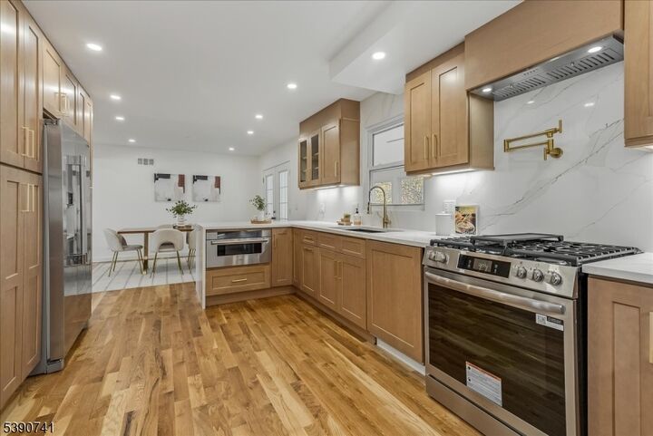 Property Photo: 91 Hillcrest Rd NJ 07059