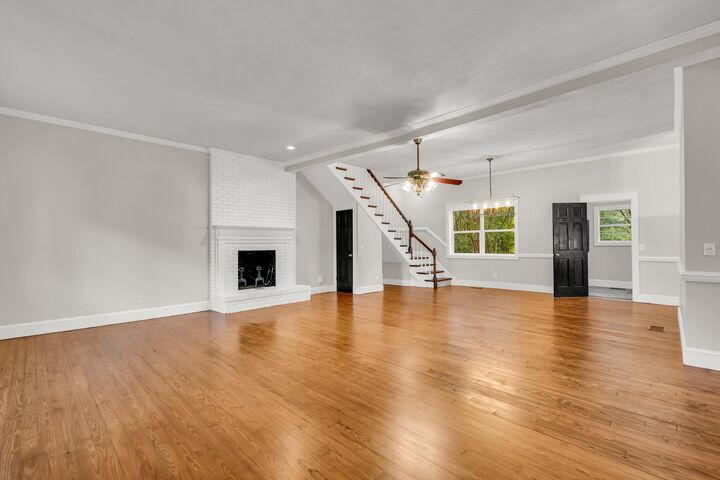 Property Photo: 484 Southgate Dr MS 39759