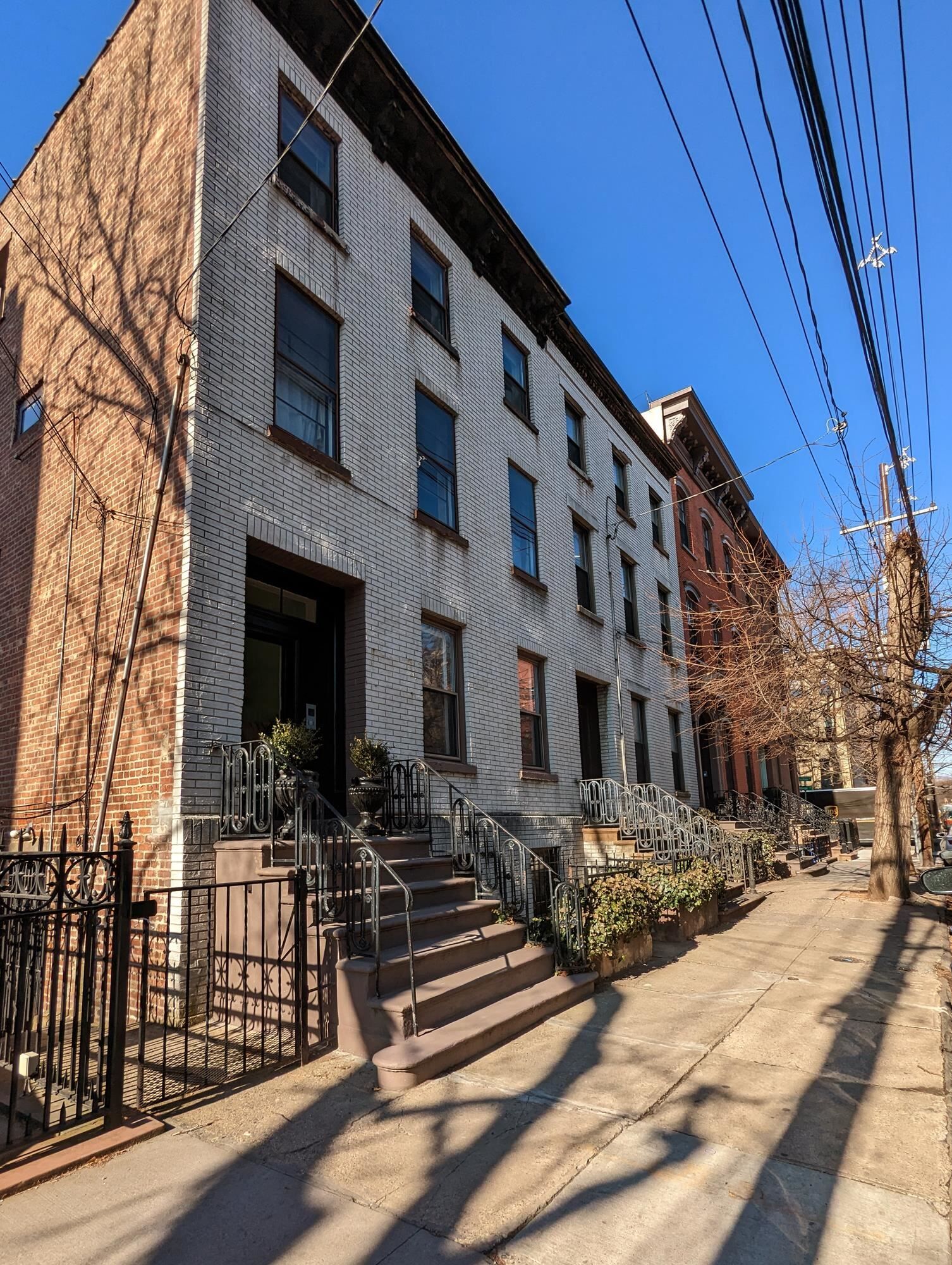 Property Photo: 283 Barrow St 2 NJ 07302