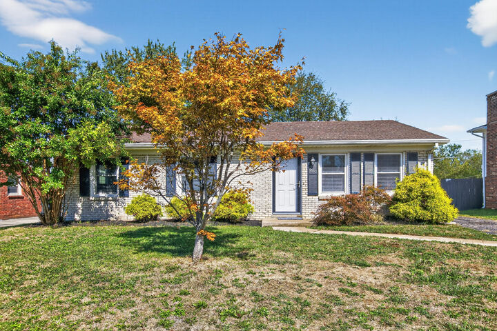 Property Photo:  283 Tangley Way  KY 40517