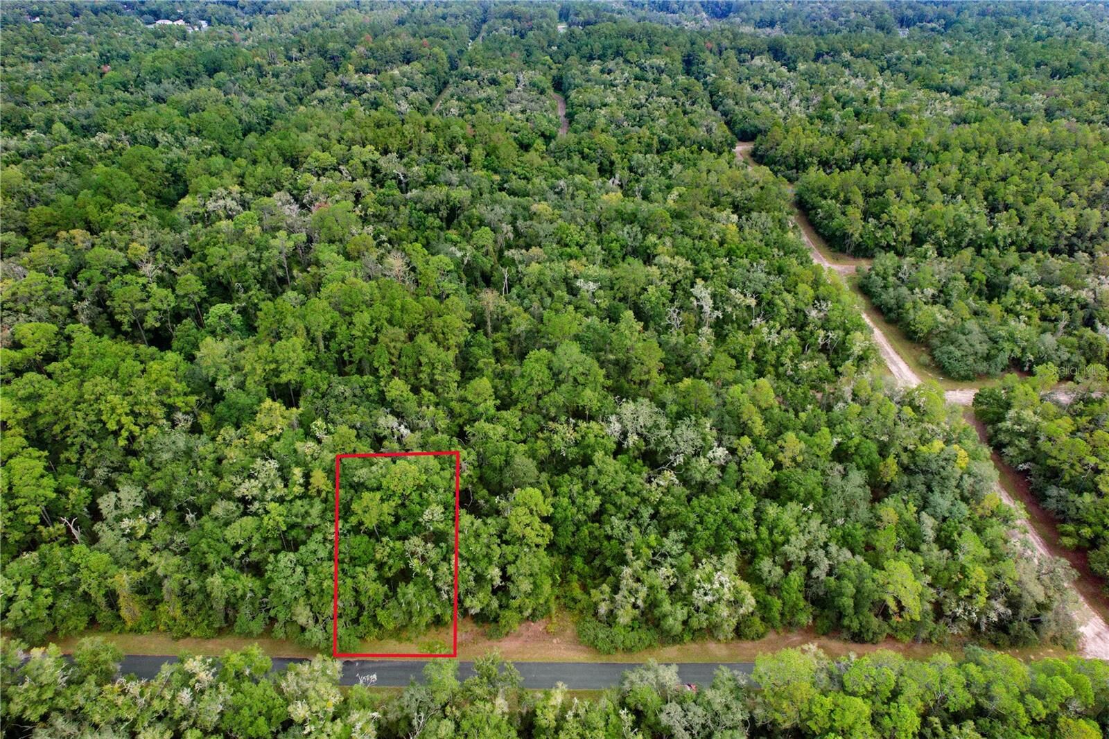 Property Photo:  205 E Kingsdale Street  FL 34434 