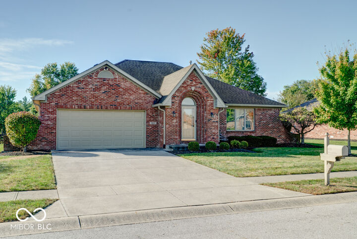 1031 Woodridge  Brownsburg IN 46112 photo