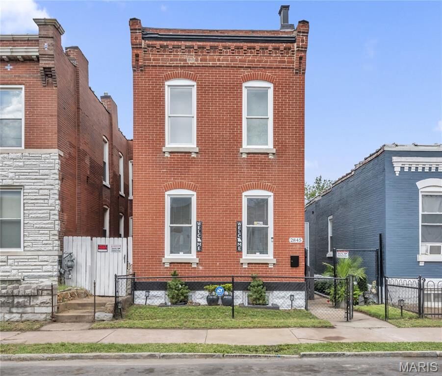 Property Photo: 2845 Chippewa Street MO 63118