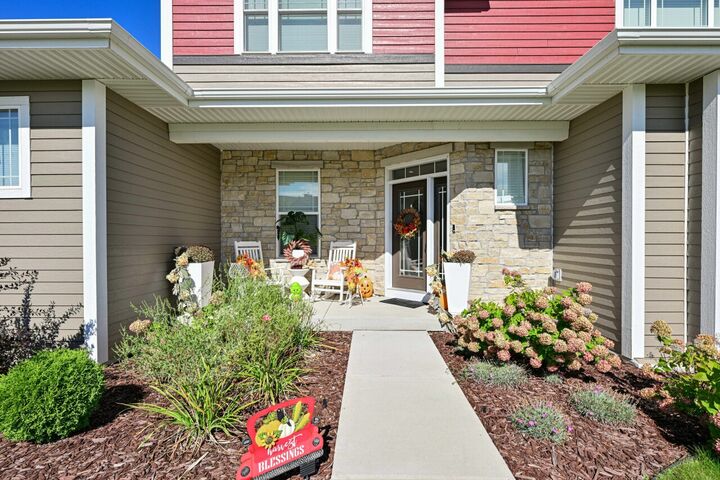 Property Photo: 7690 W Preserve Pkwy WI 53097