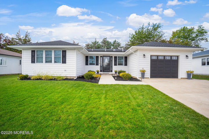Property Photo: 24 Maracaibo Place NJ 08757
