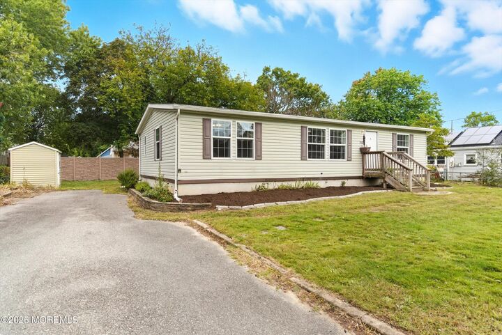 Property Photo:  208 Longboat Avenue  NJ 08722 