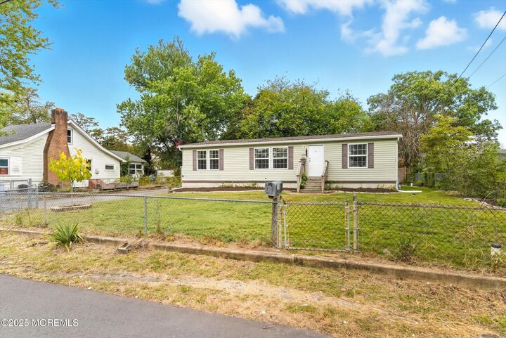 Property Photo:  208 Longboat Avenue  NJ 08722 