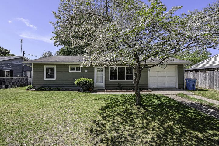 Property Photo: 2408 Allerton Drive MI 49120