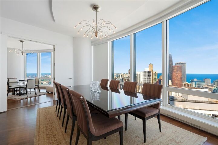 Property Photo: 401 N Wabash Avenue 44A IL 60611