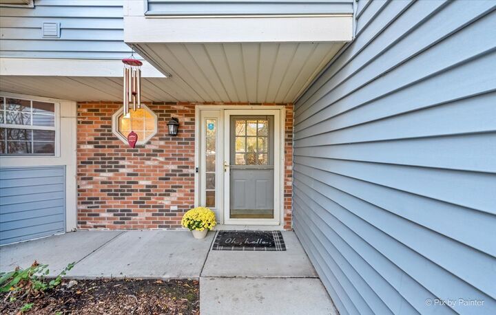 Property Photo:  1050 Rockport Drive  IL 60188 