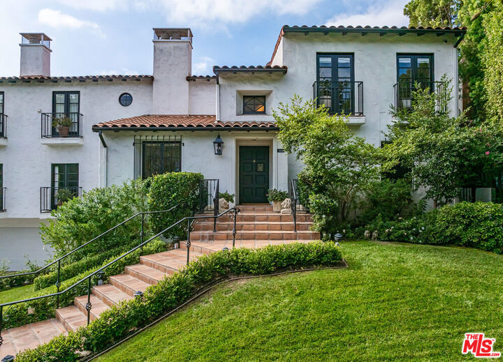 Property Photo: 365 Comstock Avenue CA 90024