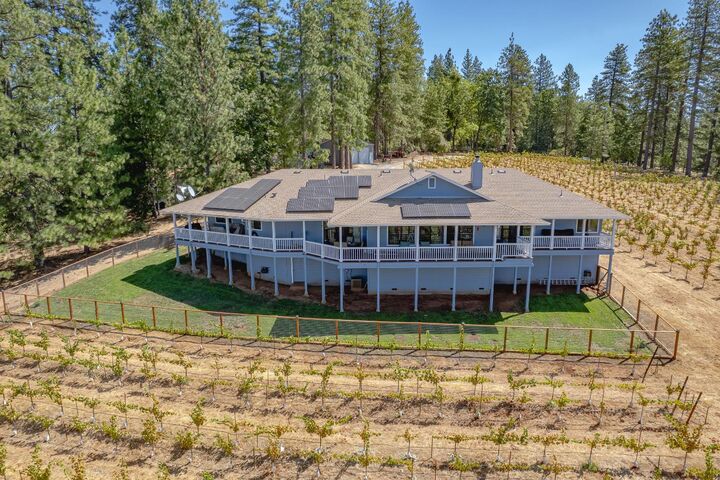 Property Photo: 18591 Ponderosa Hills Road CA 95689