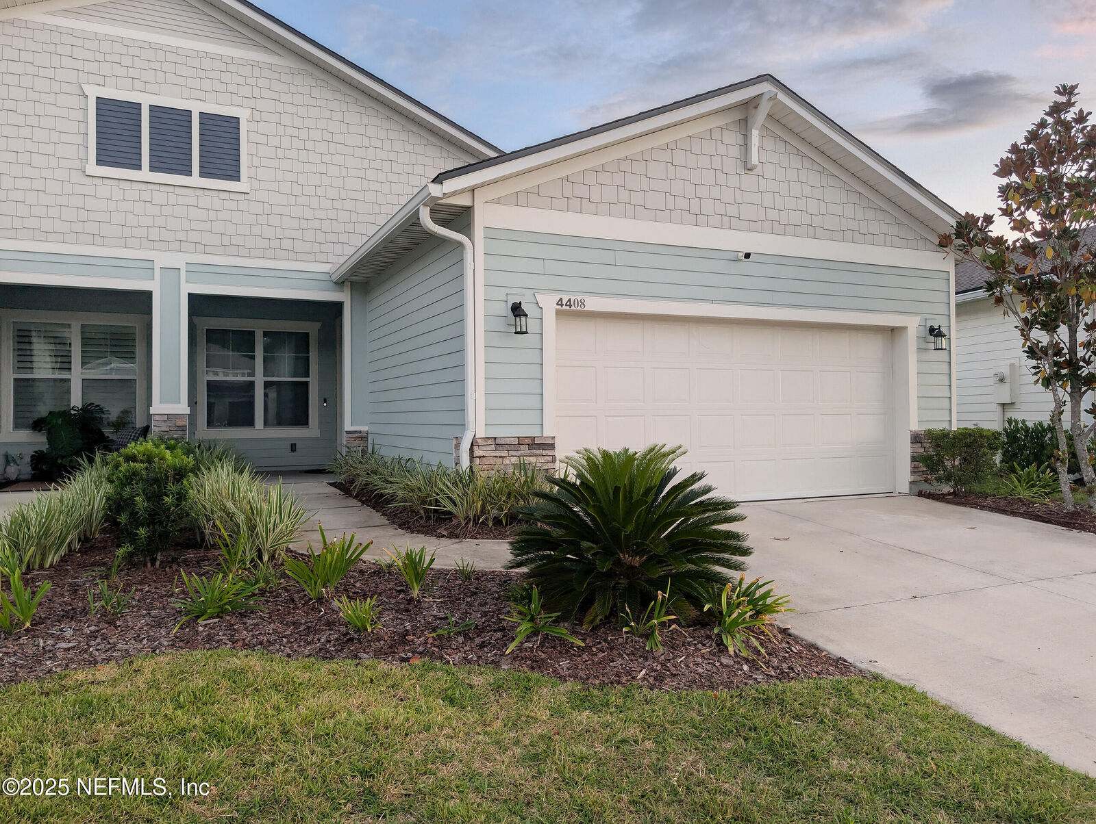 Property Photo: 4408 Sun Lily Court FL 32257