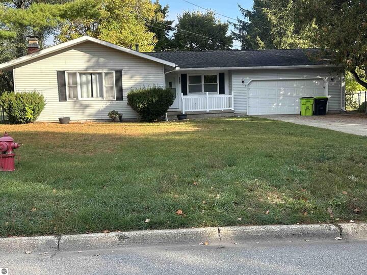 Property Photo: 319 Forest Avenue MI 48617