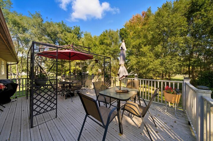Property Photo: 1404 Bilmar Avenue WI 54017