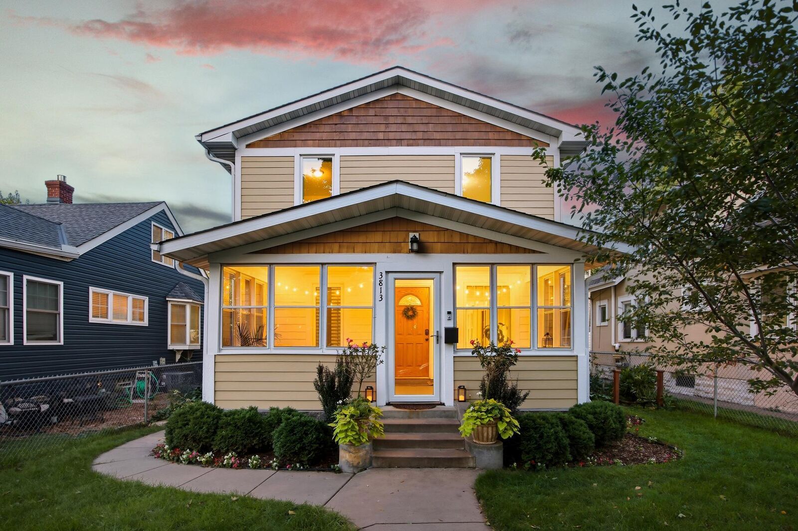 Property Photo: 3813 Longfellow Avenue MN 55407