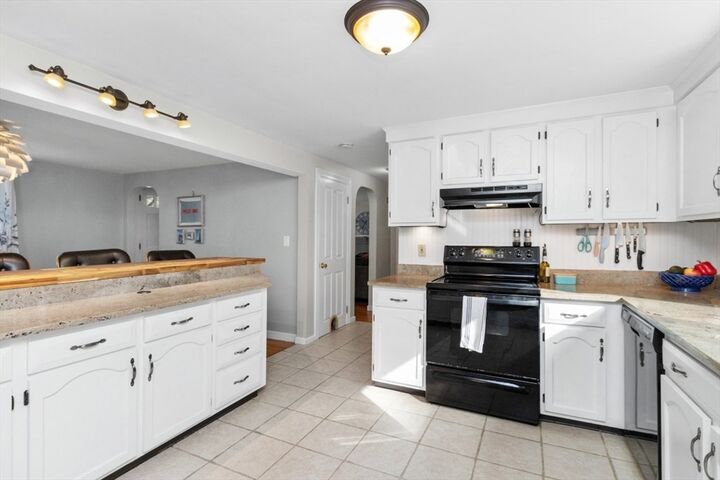 Property Photo:  4 Cleveland St  MA 02056 
