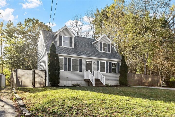 Property Photo: 4 Morris St NH 03458