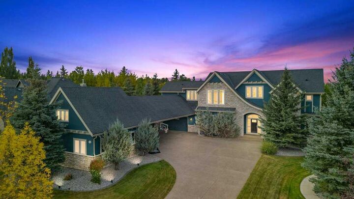 144 Heritage Isle  Heritage Pointe AB T1S 4J8 photo