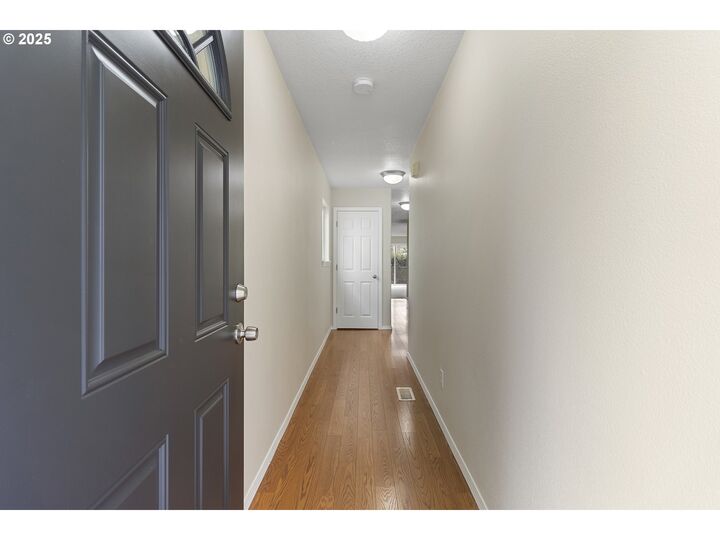 Property Photo:  3226 NE 81st Ave  OR 97213 