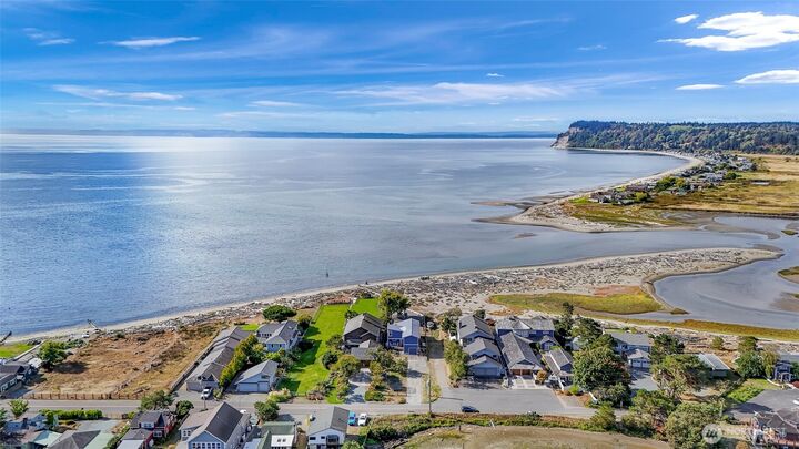 2402  Sunlight Beach Road  Clinton WA 98236 photo