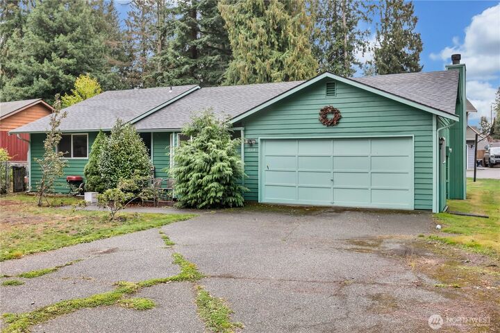 Property Photo: 2314 74th Street SE WA 98203