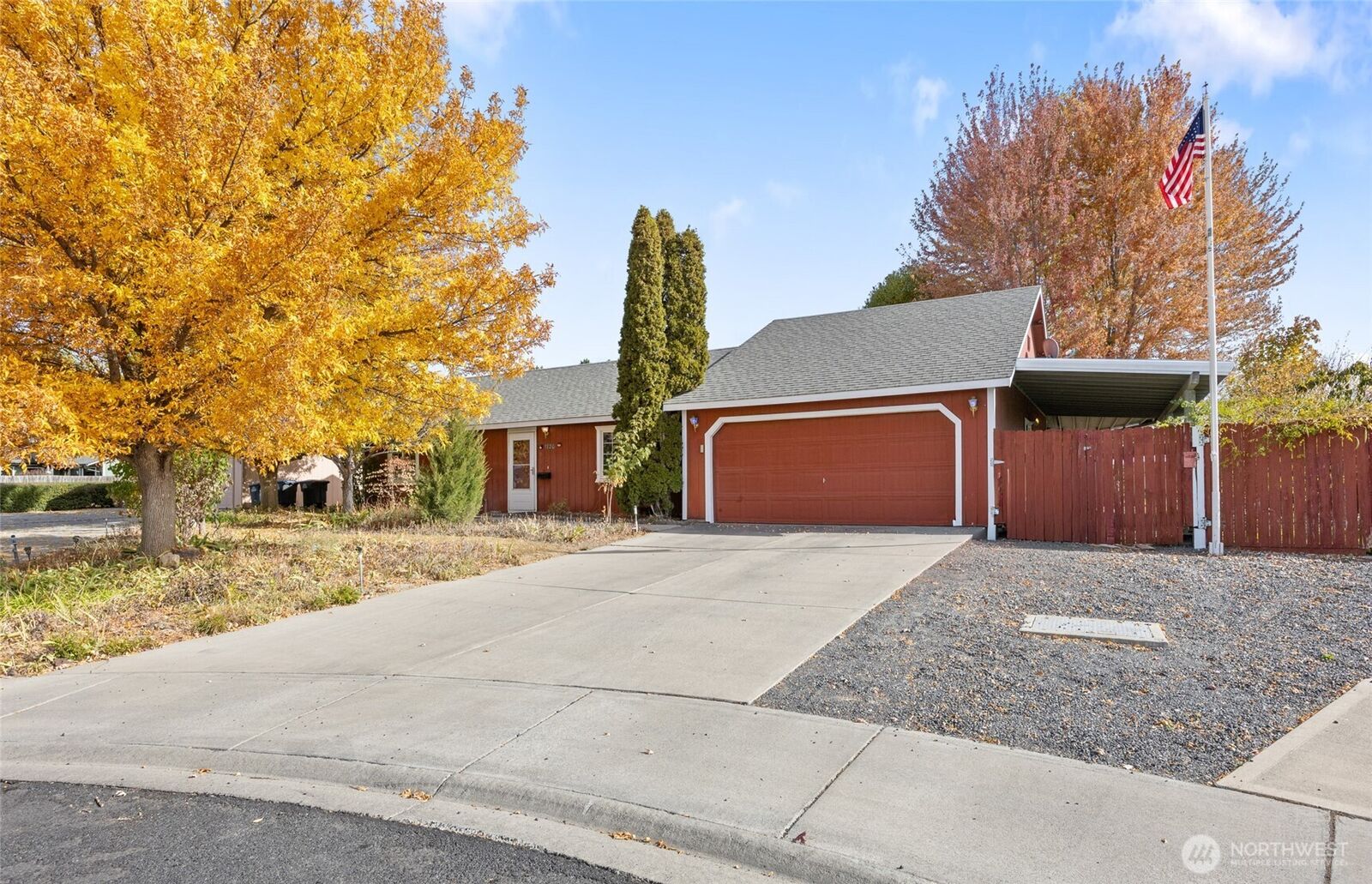 Property Photo: 1720 E Pirate Lane WA 98837