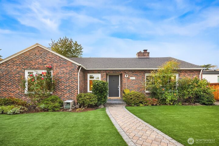Property Photo: 3117 Mount Rainier Drive S WA 98144