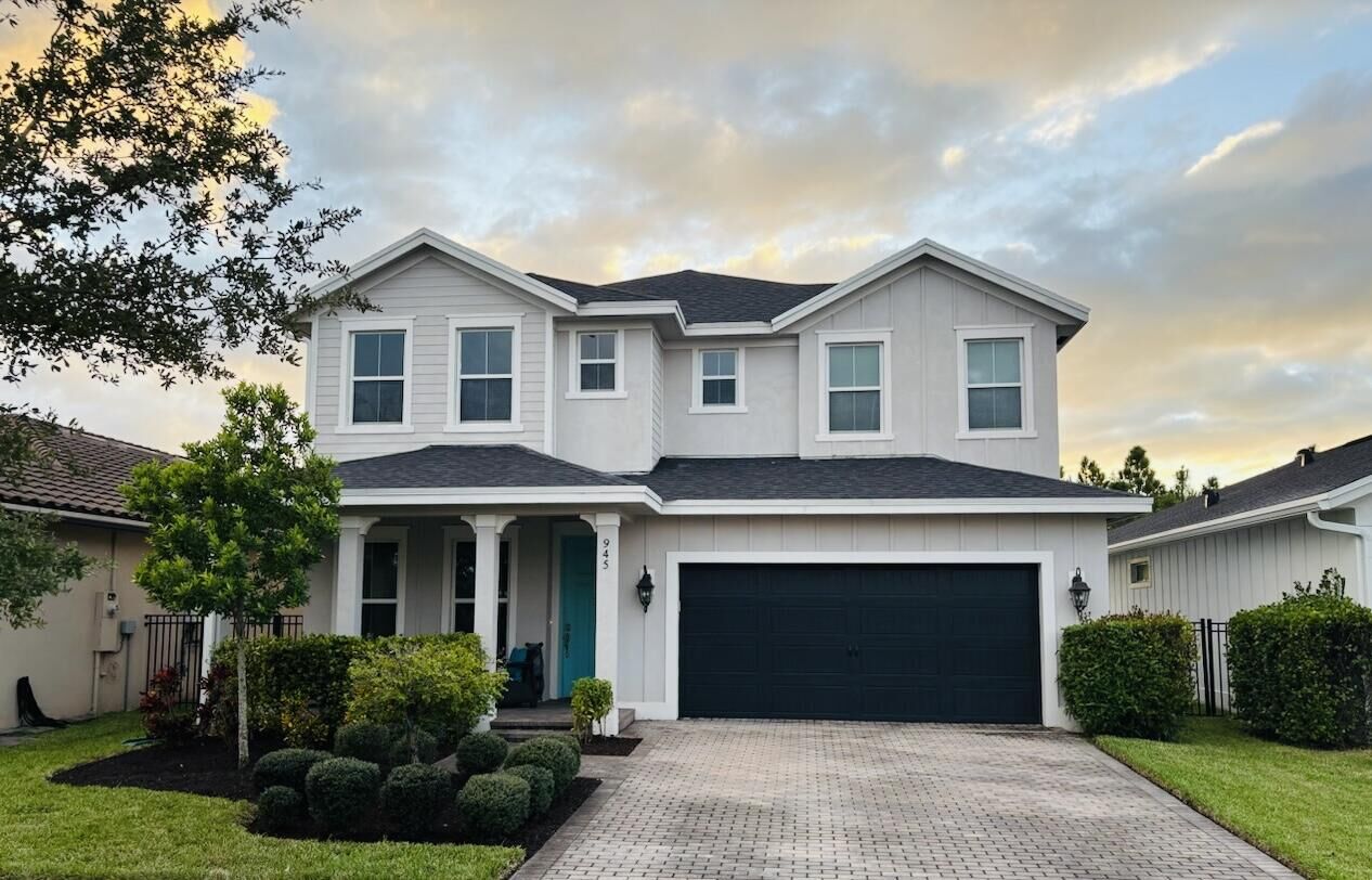 Property Photo:  945 Wandering Willow Way  FL 33470 