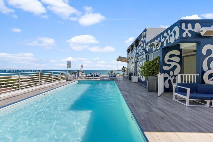 Property Photo: 1036 Ocean Dr B205 FL 33139