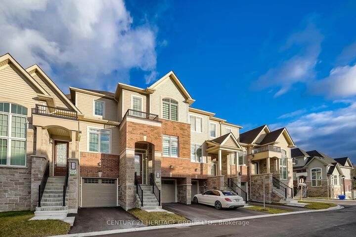 Property Photo: 125 Lyall Stokes Circle ON L0G 1M0