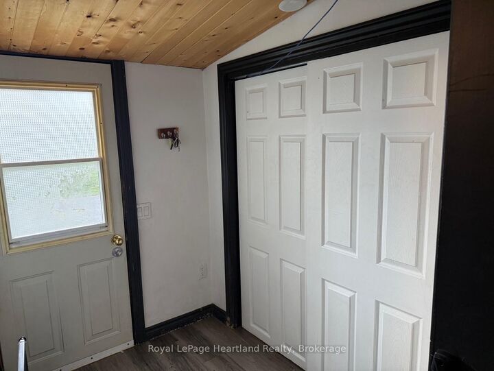 Property Photo:  770 Somerville Street  ON N0G 2H0