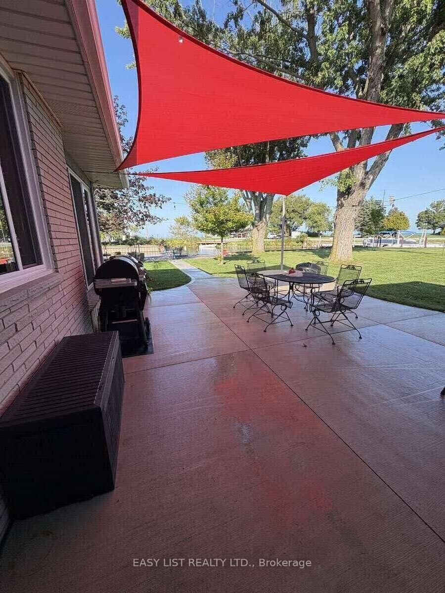 Property Photo: 767 Reaume Drive ON N0P 2L0