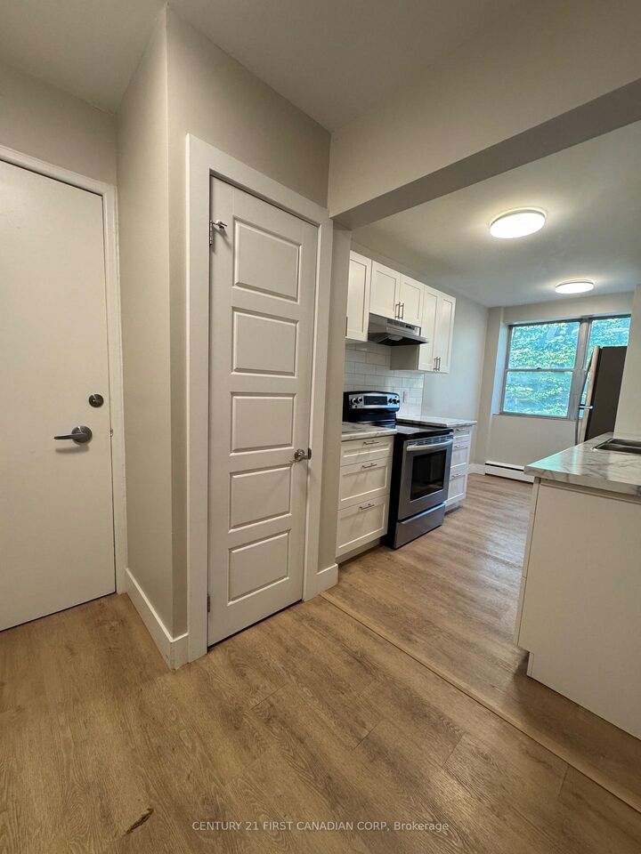 Property Photo: 75 High Street 323 ON N6C 4J8