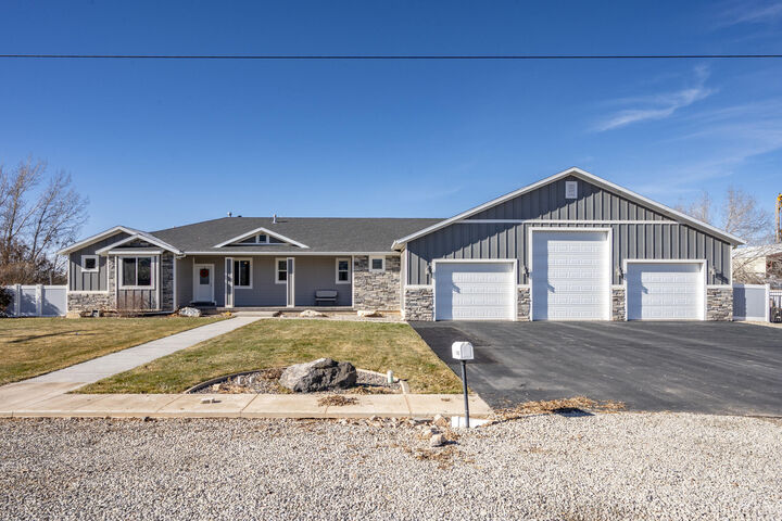Property Photo: 5185 N 600 E UT 84721