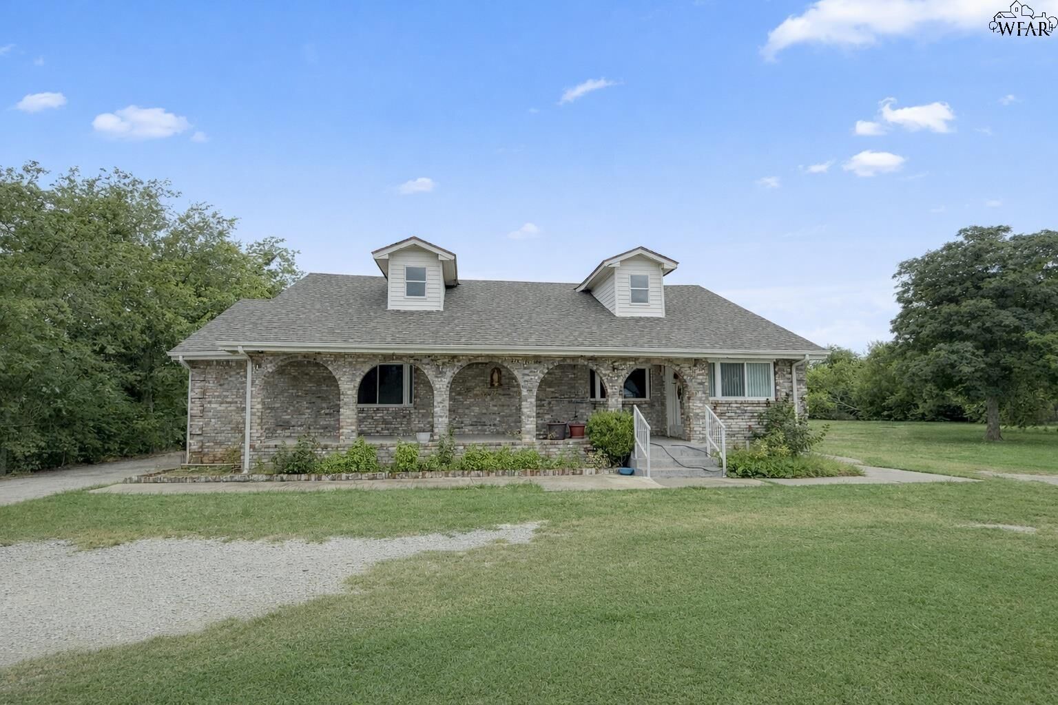 Property Photo:  1038 City View Drive  TX 76306 