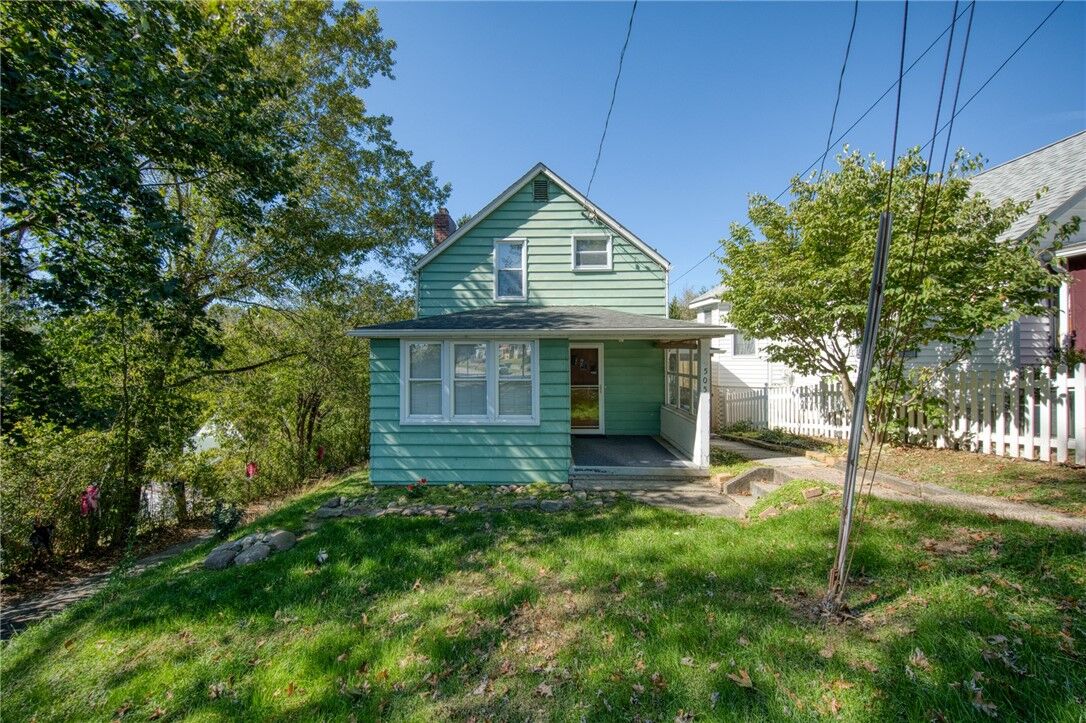 Property Photo: 505 Locust St PA 15656