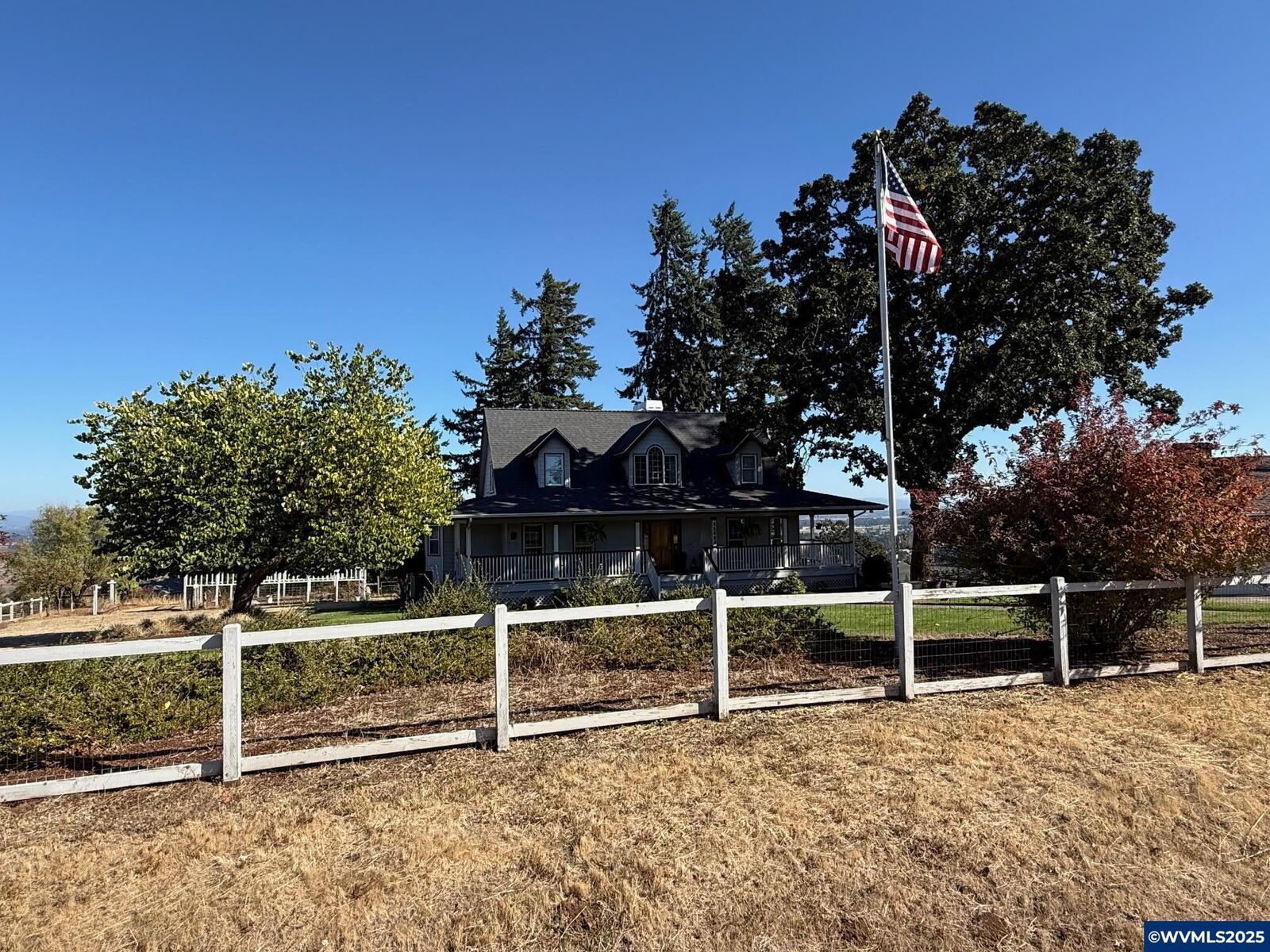 Property Photo:  12024 South Shadow Hills Ct SE  OR 97392 