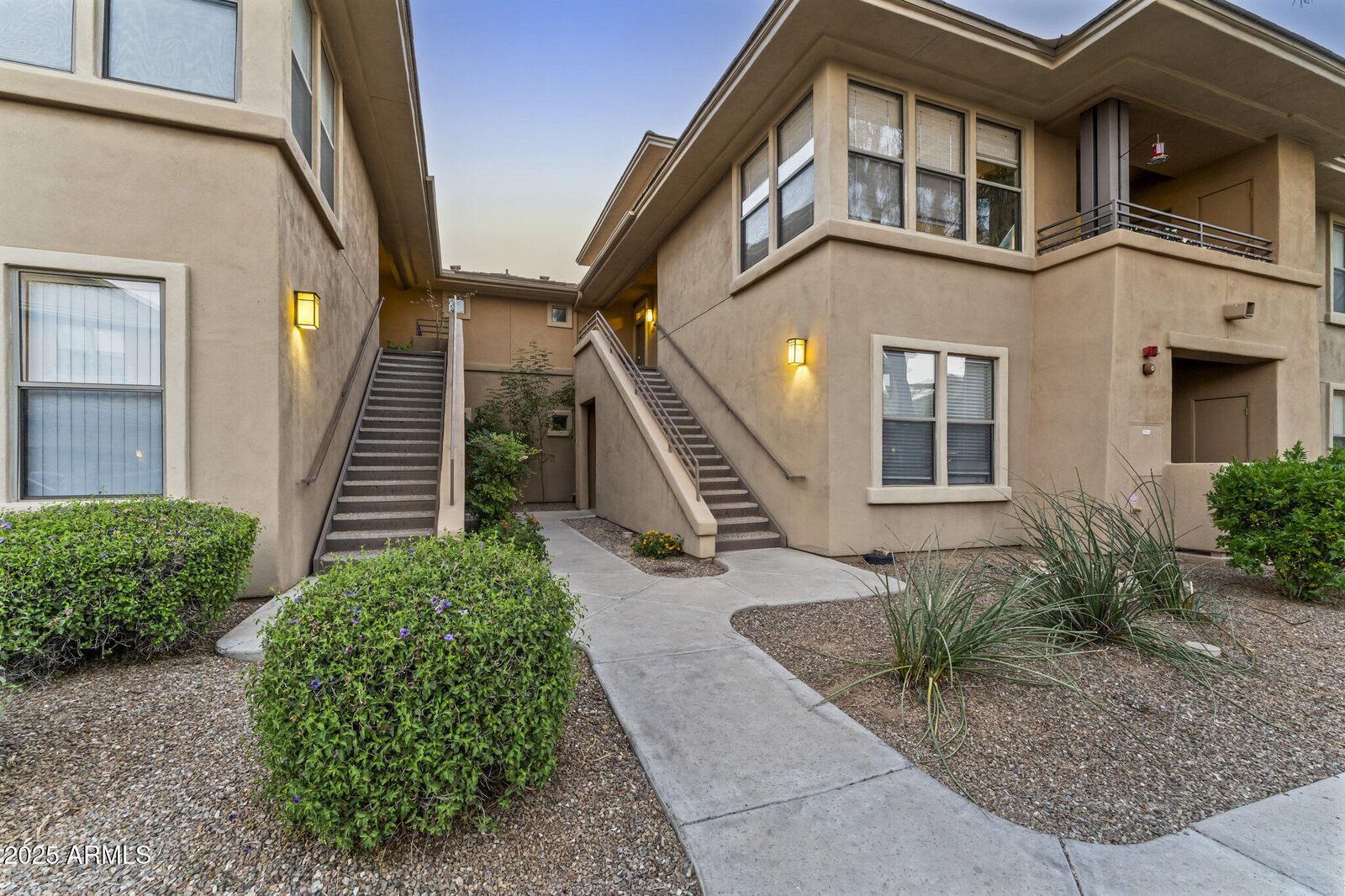 Property Photo:  20100 N 78th Place 2111  AZ 85255