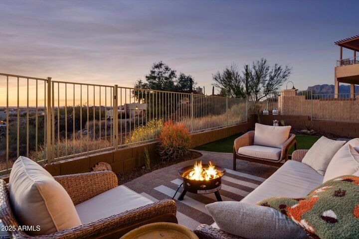 Property Photo:  6230 S Mesa Vista Drive  AZ 85118 